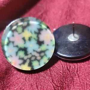 Floral Patterned Round Earrings